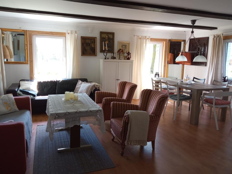 Seating area