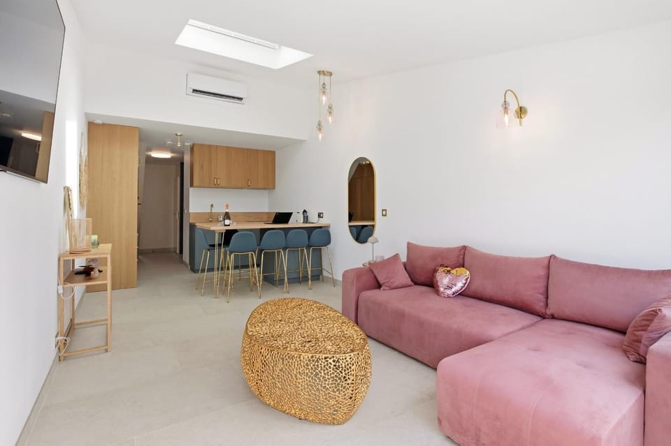 Villa naturiste 2 chambres héliovillage 6 personnes maxi House in Agde