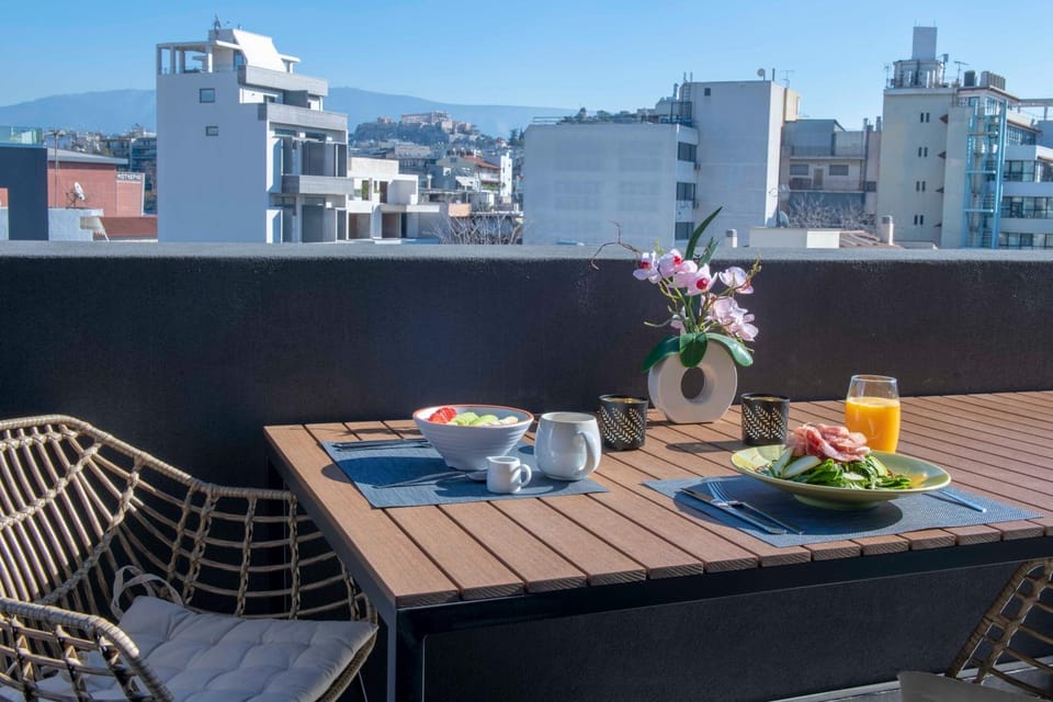 Balcony/Terrace, Breakfast, Lunch, Dinner