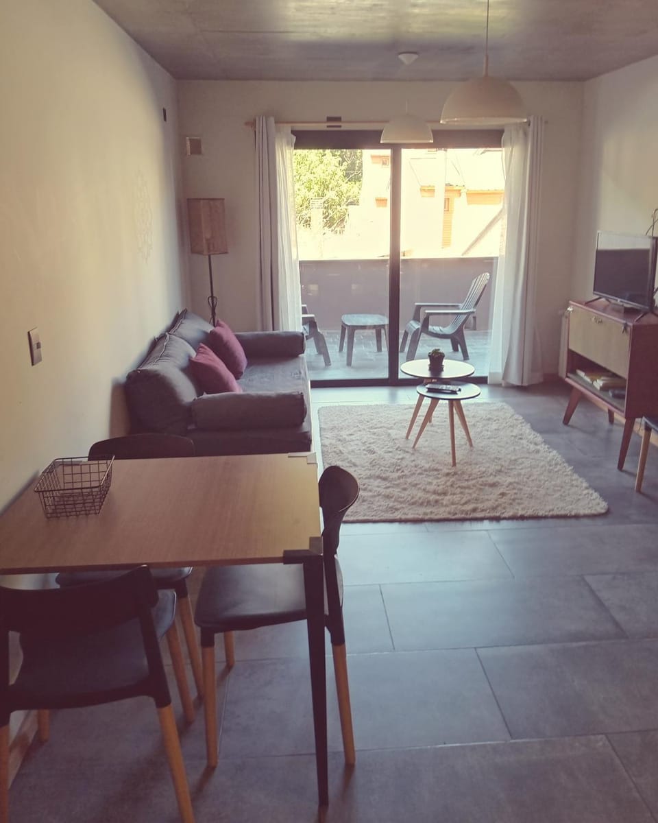 TV and multimedia, Living room, Dining area