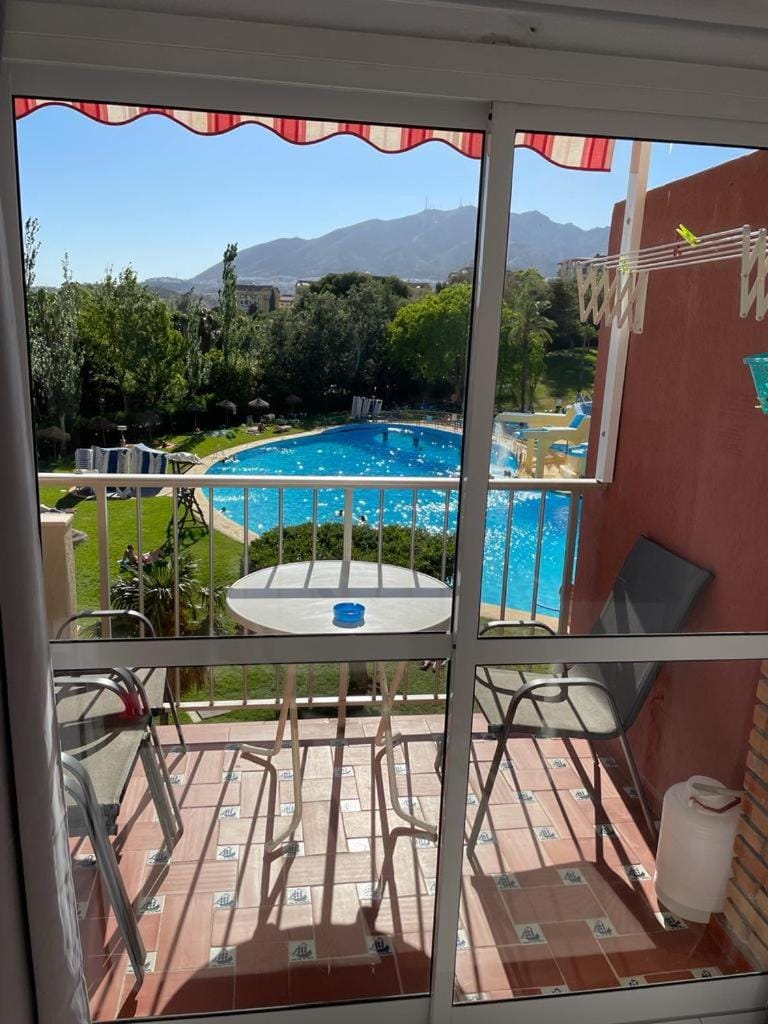 Balcony/Terrace, Pool view