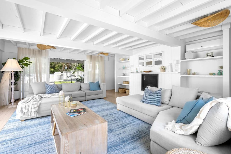 Barra Luxe Beach House 4BR Yaroomba Beach Stay House in Coolum Beach