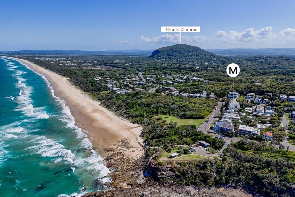Barra Luxe Beach House 4BR Yaroomba Beach Stay House in Coolum Beach