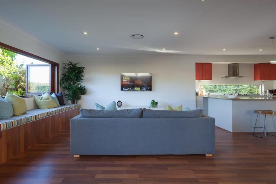 Green House House in Marcoola