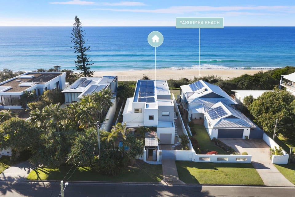 Saltwater Beach House House in Coolum Beach