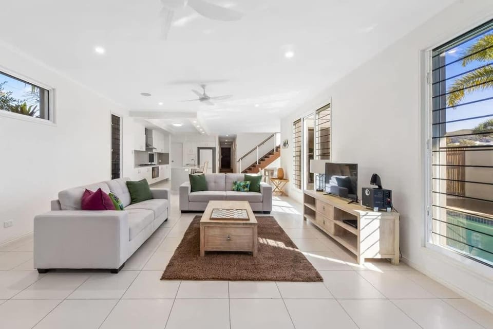 Sand and Sea Beach House House in Marcoola