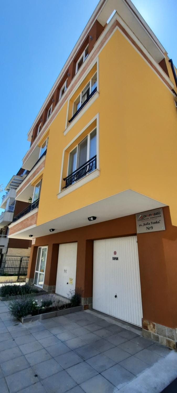 Нава 8 Apartment in Burgas