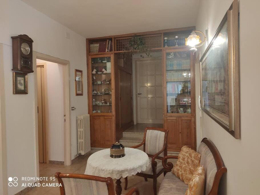 Library, Living room, Seating area, wardrobe