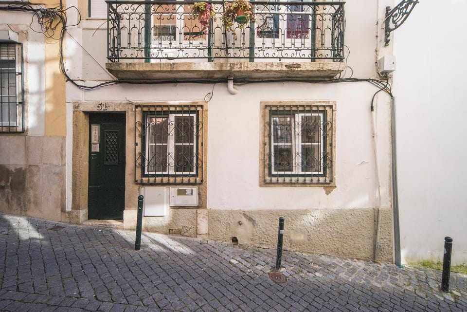 Property building, Facade/entrance
