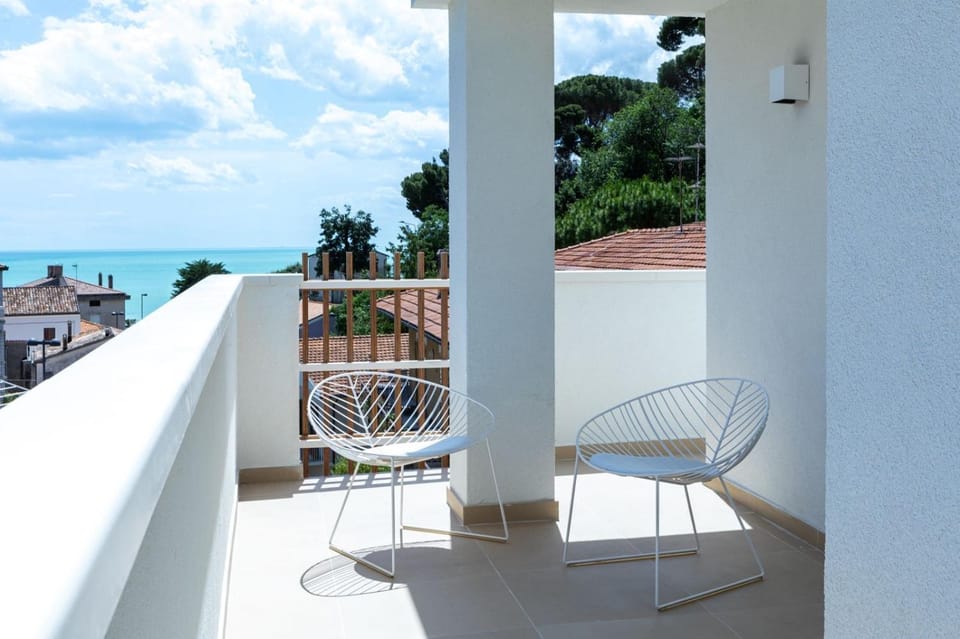 Day, Natural landscape, View (from property/room), Balcony/Terrace, Sea view