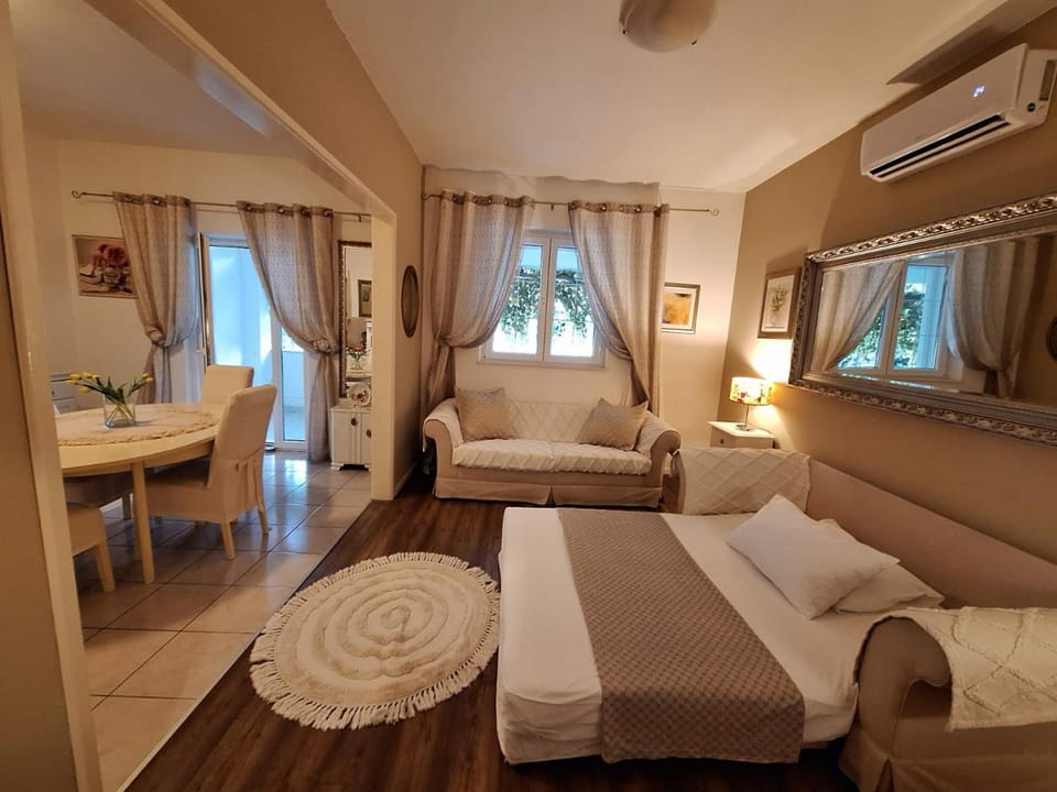 20 meters from the beach Apartment in Split-Dalmatia County