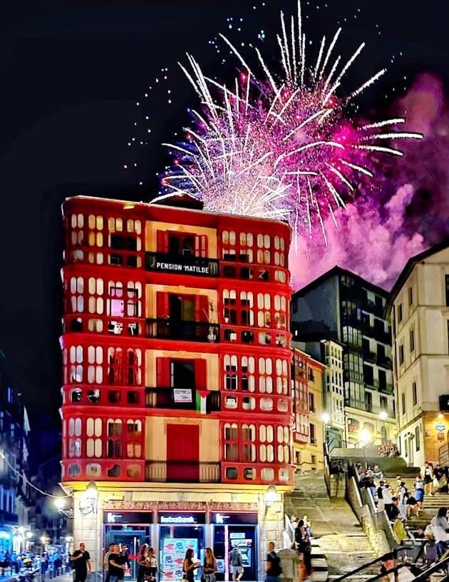 Pensión Matilde Bed and Breakfast in Bilbao