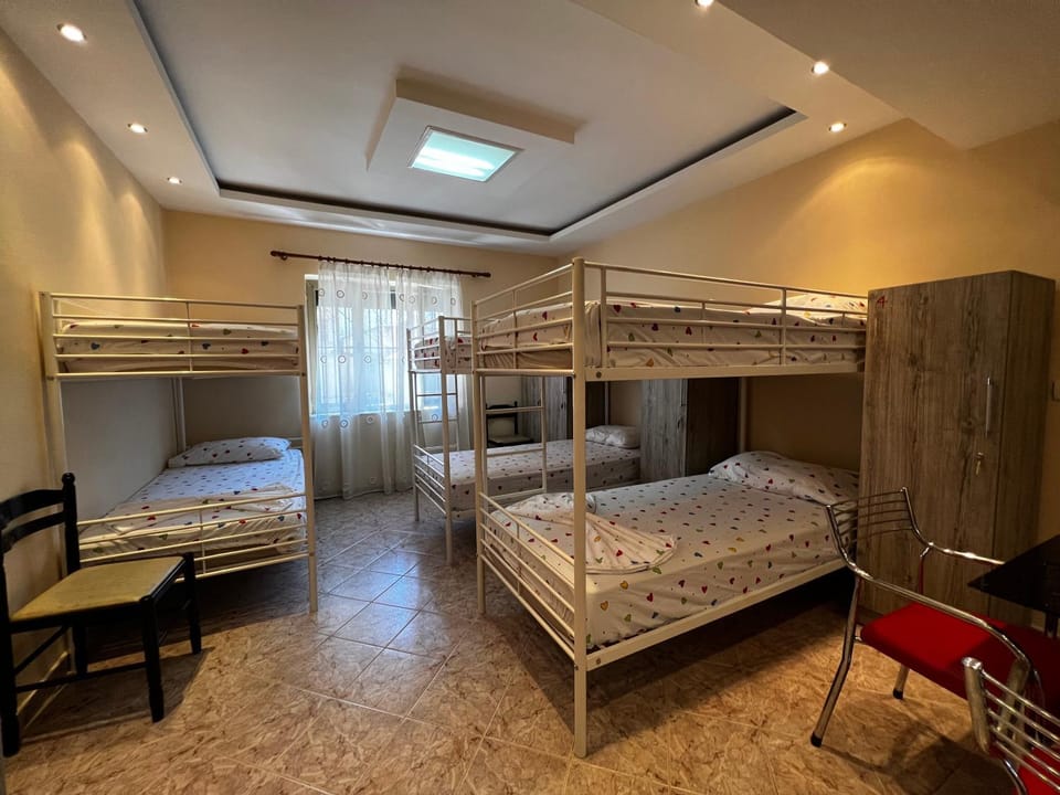 bunk bed