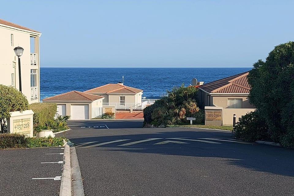 Property building, Sea view