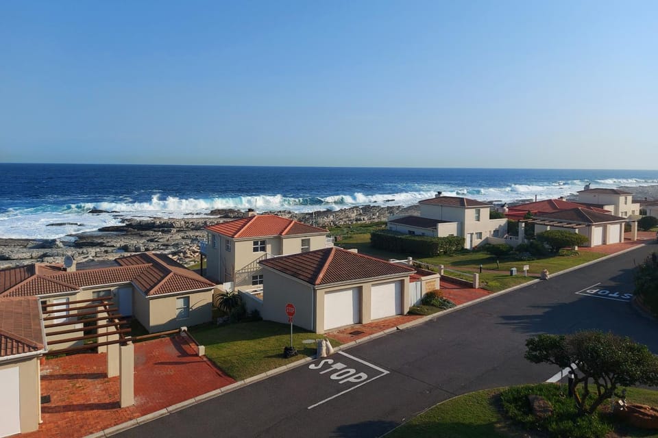 Property building, Sea view