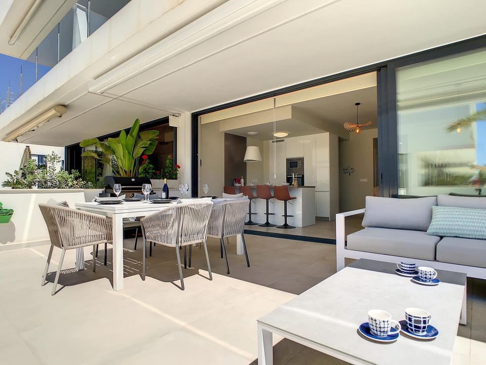 Patio, Seating area
