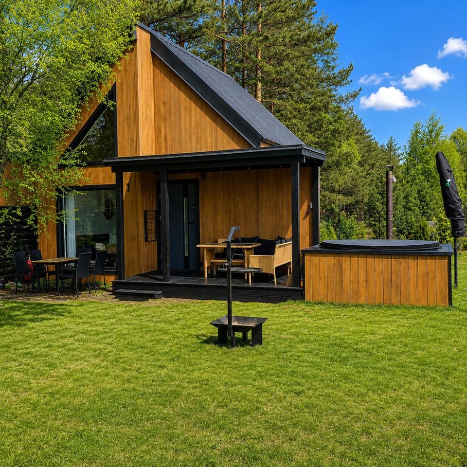 Domki letniskowe Leśne Spa Borsk na Kaszubach z Basenem, Sauną, Balią nad Jeziorem Wdzydzkim House in Pomeranian Voivodeship