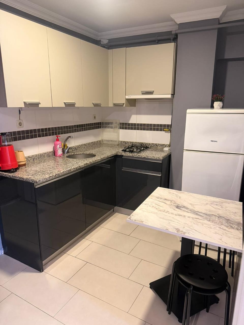 Kitchen or kitchenette, stove