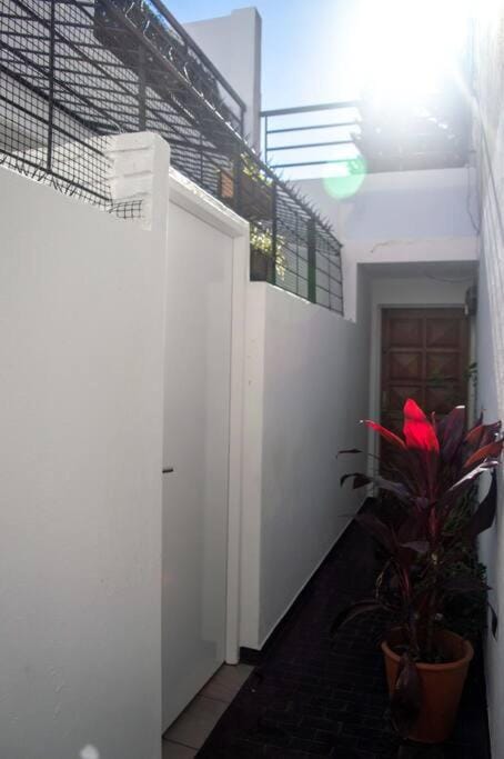 Hermoso y cómodo alojamiento con patio en Nuñez Apartment in Buenos Aires