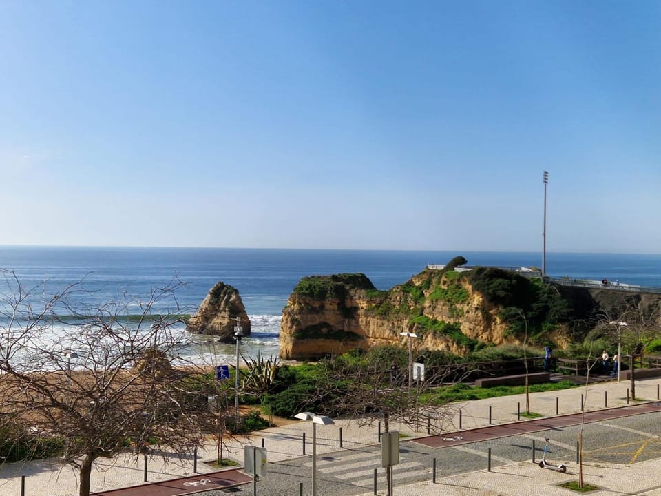 Nearby landmark, Day, Neighbourhood, Natural landscape, Sea view
