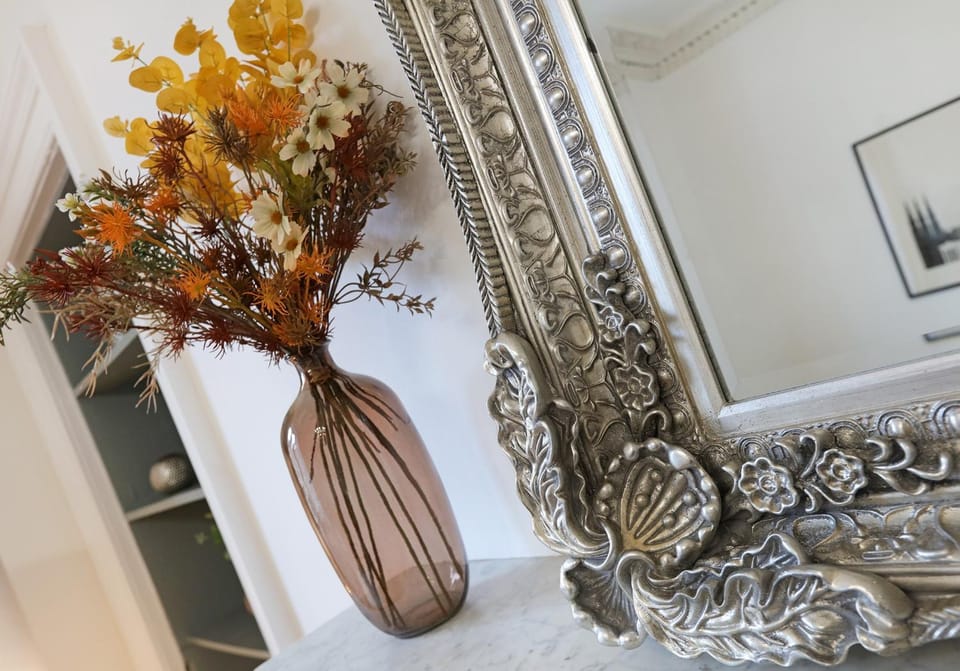 Decorative detail