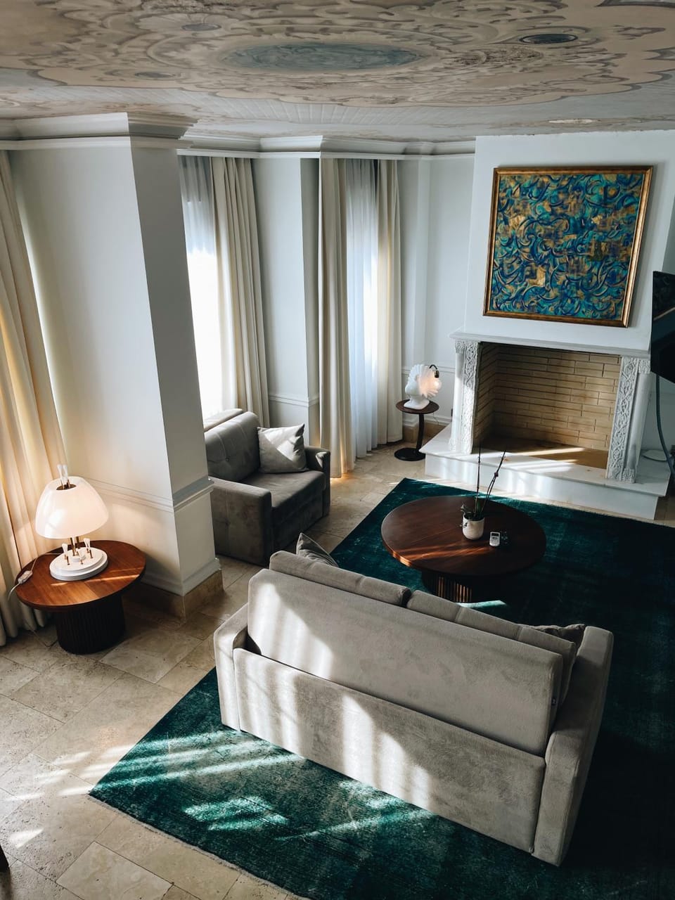 Living room, fireplace