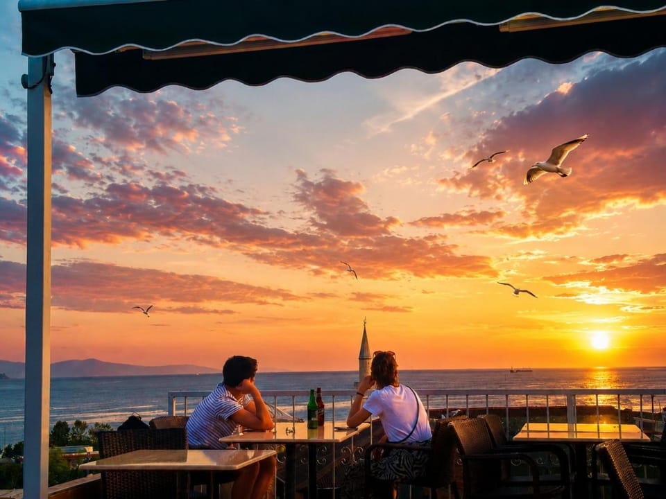 Property building, Balcony/Terrace, Sunset