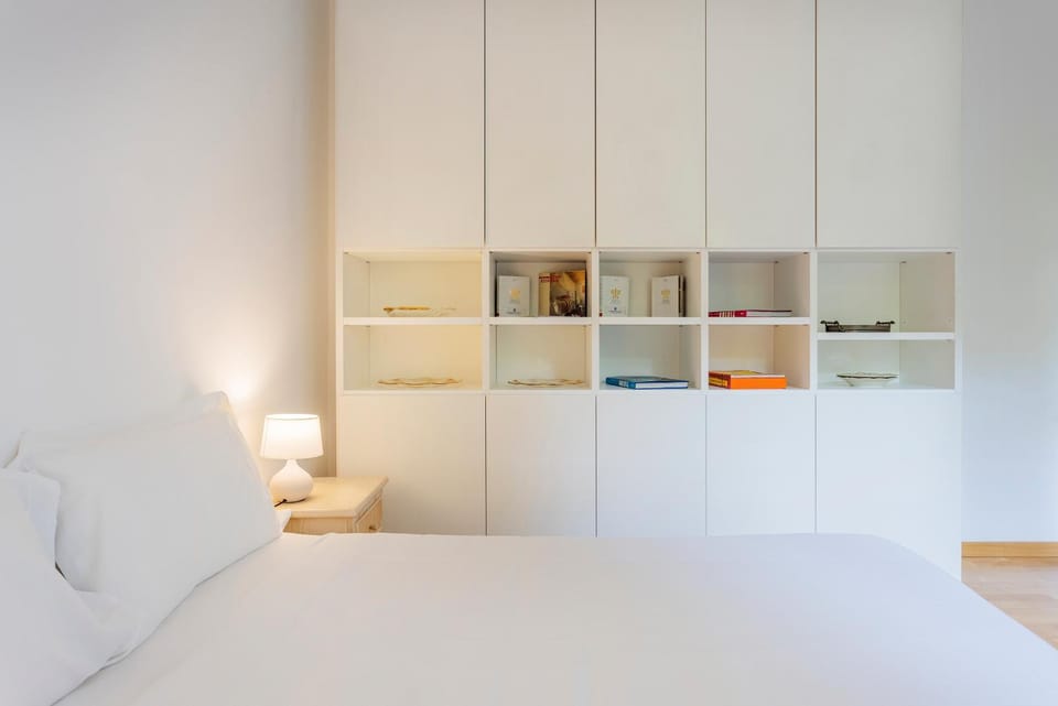 Bed, Photo of the whole room, Bedroom, wardrobe