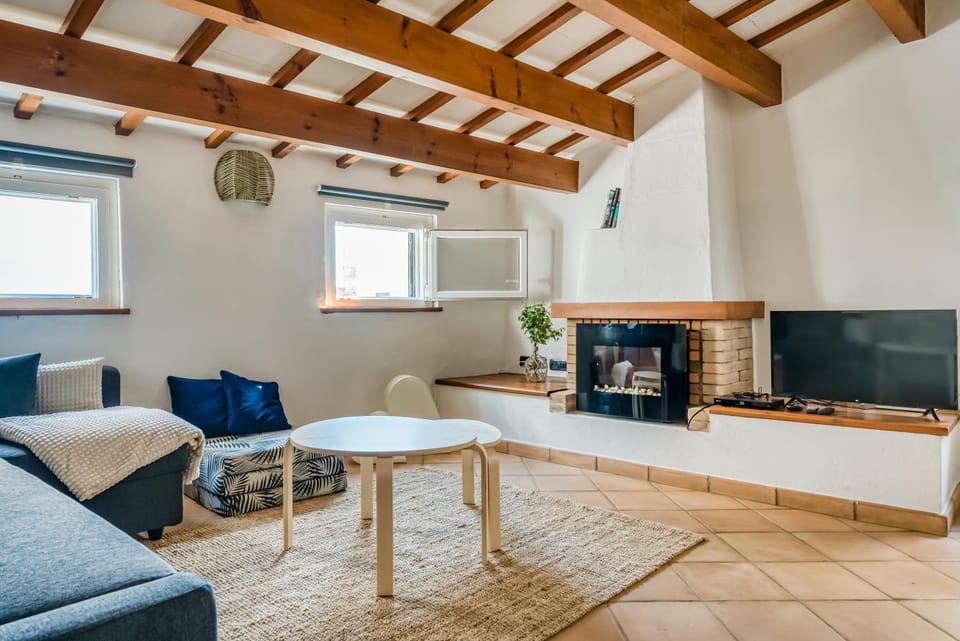 Property building, Living room