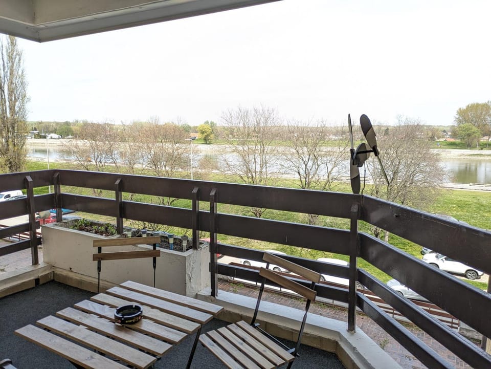 View (from property/room), Balcony/Terrace, Balcony/Terrace, River view, River view