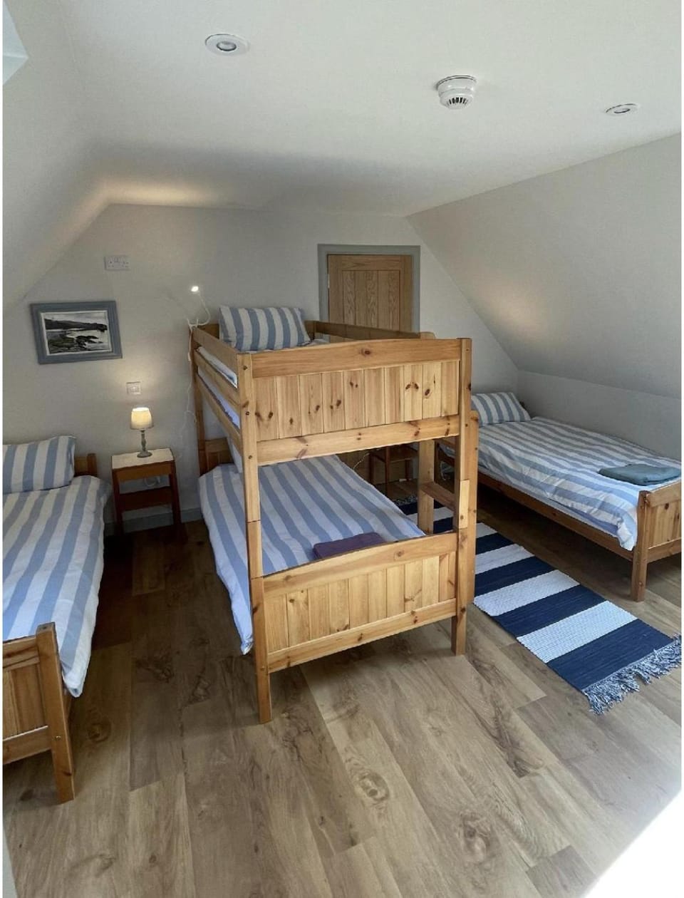 Bed, Photo of the whole room, Bedroom, bunk bed