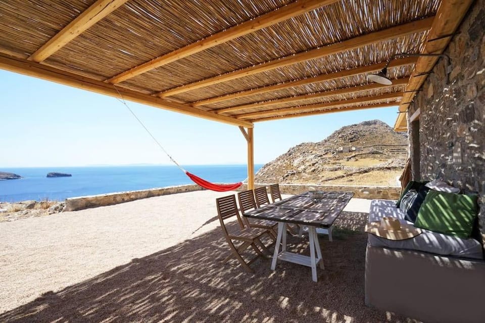 Patio, Natural landscape, View (from property/room), Balcony/Terrace, Seating area, Dining area, Mountain view, Sea view