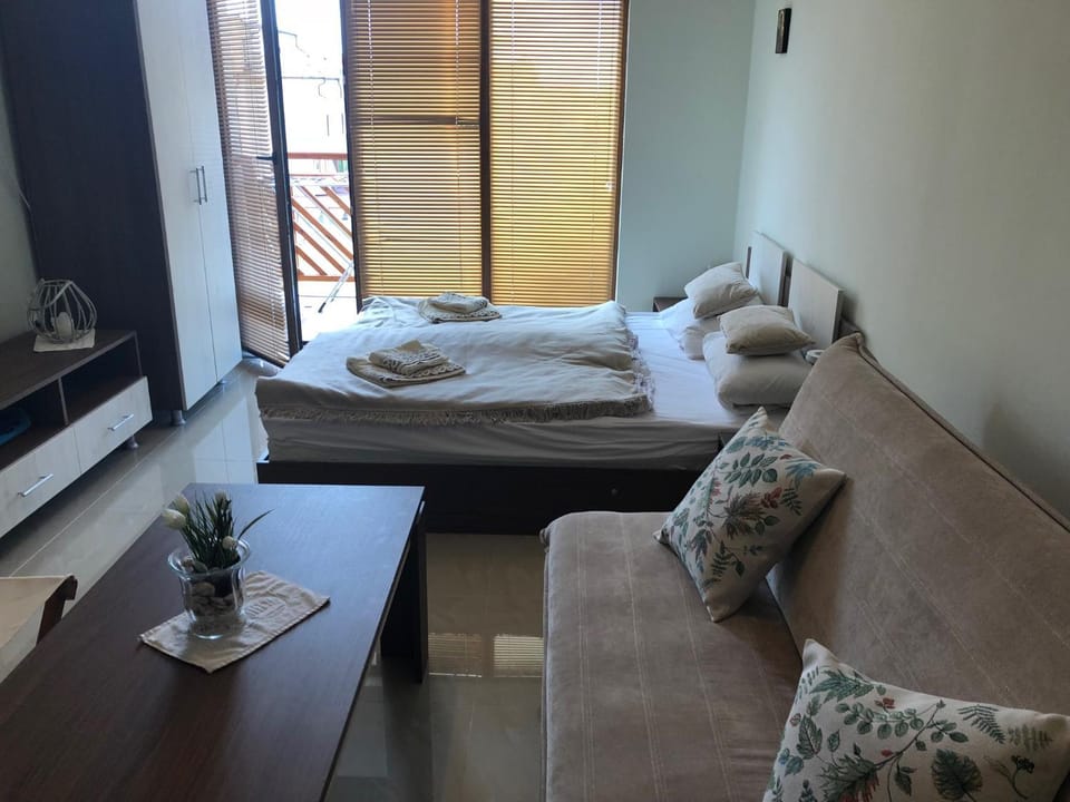 Gabi Apartment in Burgas Province