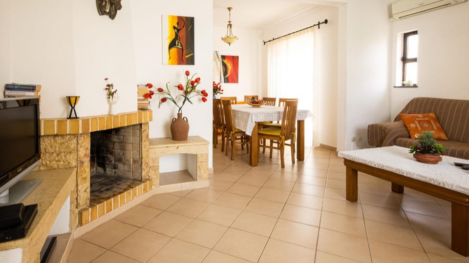 Dining area, air conditioner