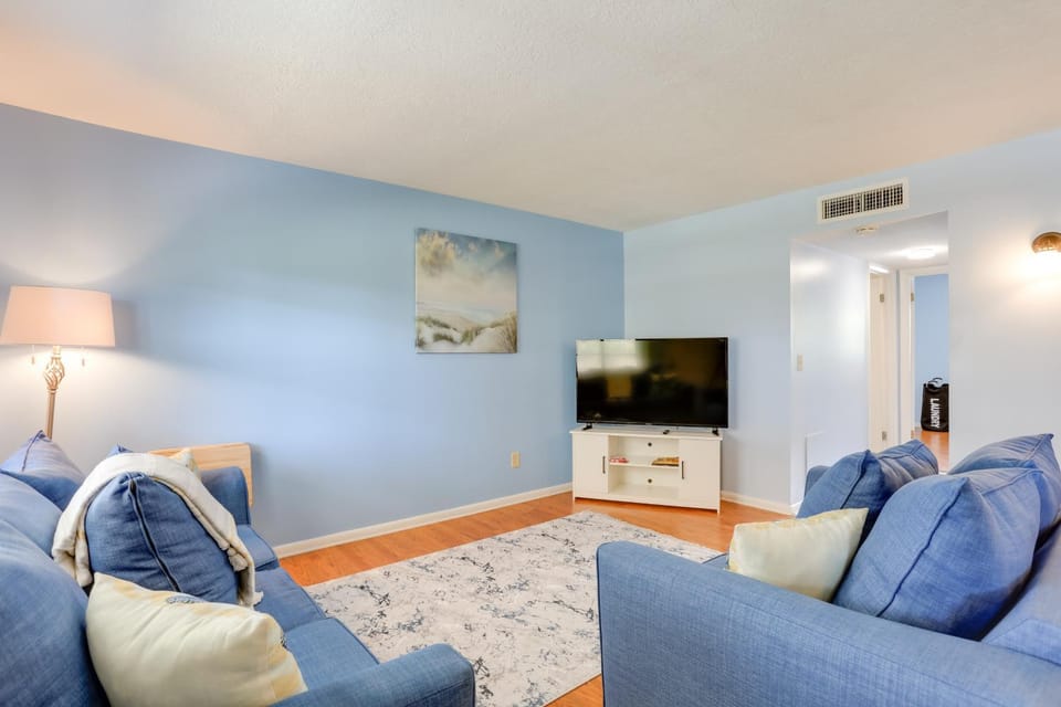 Idyllic Fort Pierce Retreat - Walk to Beach! House in Fort Pierce