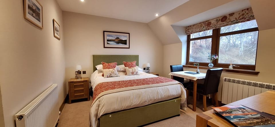 Bedroom, Mountain view, soundproof