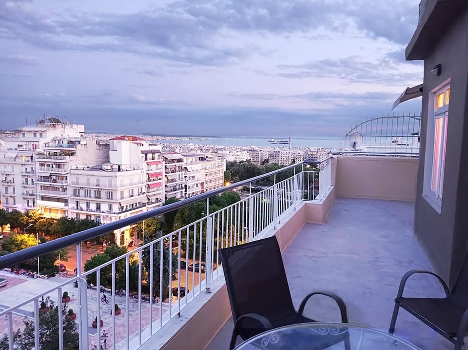 Night, View (from property/room), Balcony/Terrace, City view, Sea view