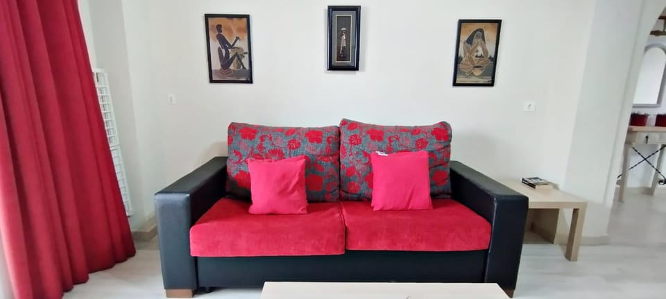Communal lounge/ TV room, Living room