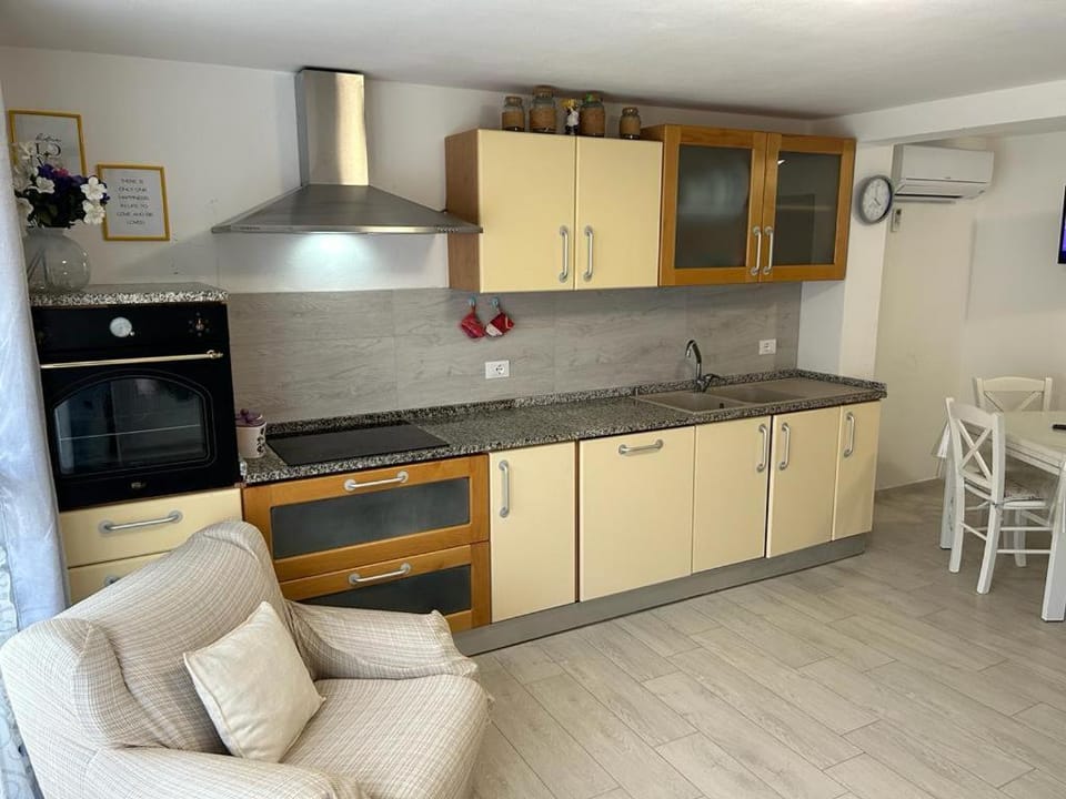 Casa Pergola d'uva House in Cecina