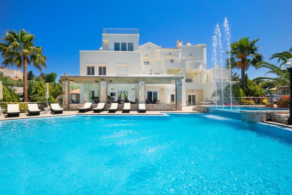 Property building, Swimming pool