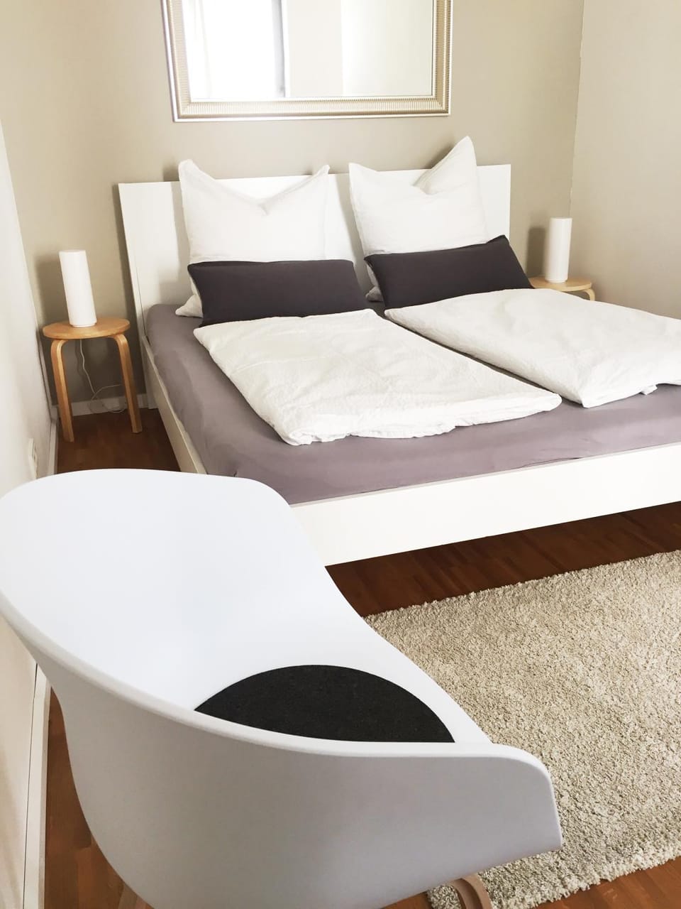Bed, Photo of the whole room