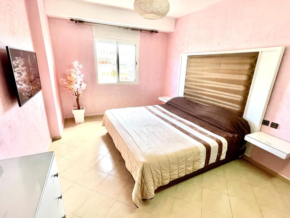 Superbe appartement avec Wifi illimité Apartment in Tangier