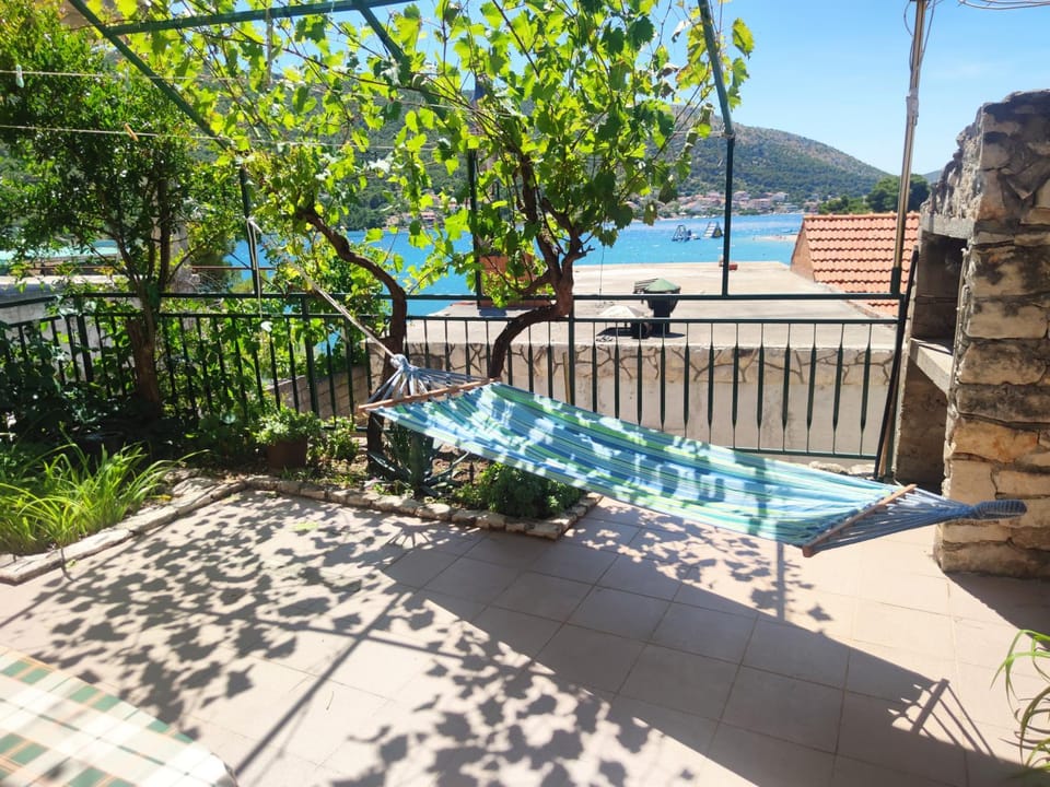 Apartmani Mediteran Copic Apartment in Šibenik-Knin County, Croatia