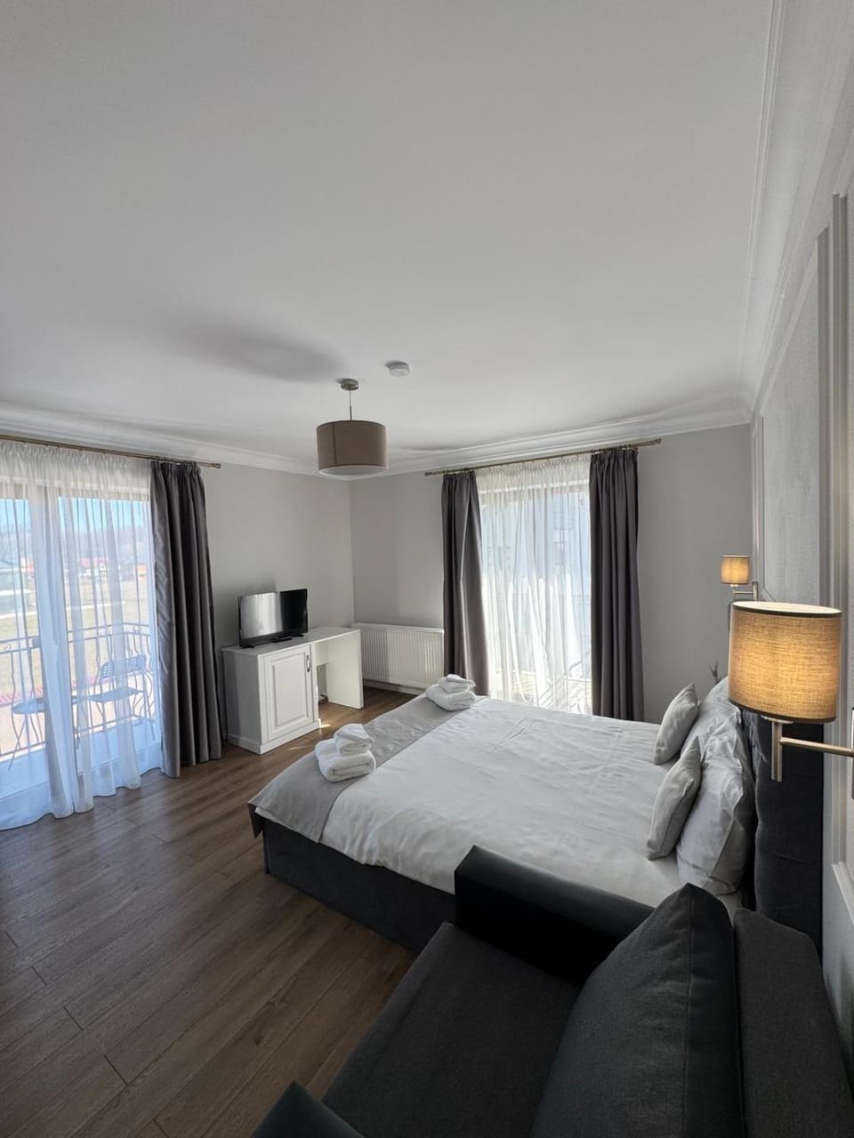 Royal Boutique Bed and Breakfast in Brașov County