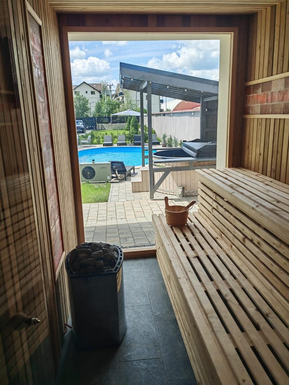 Royal Boutique Bed and Breakfast in Brașov County