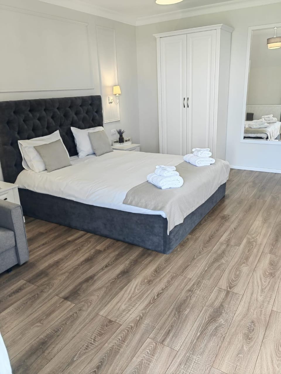 Royal Boutique Bed and Breakfast in Brașov County