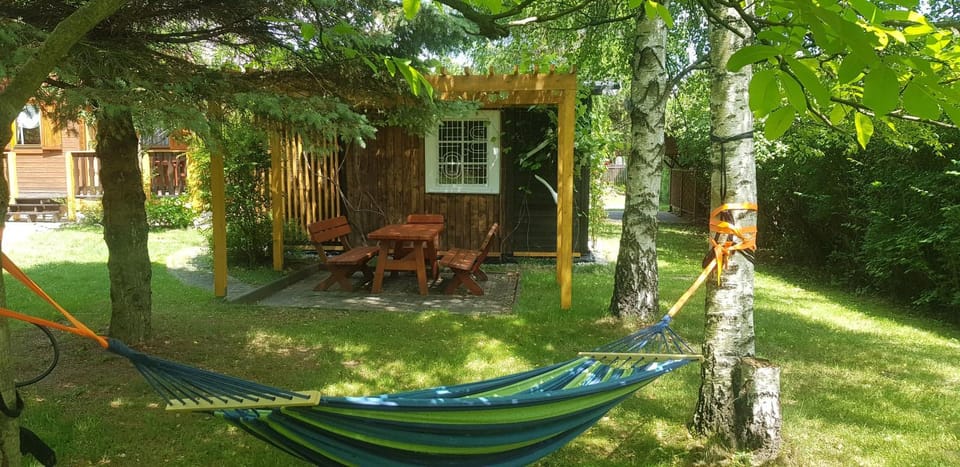 Garden view, hair dresser