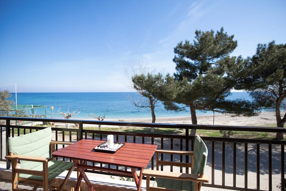 Natural landscape, View (from property/room), Balcony/Terrace, Beach, Sea view