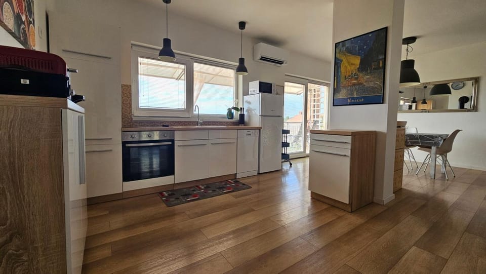 Sunset View Apartment in Pula
