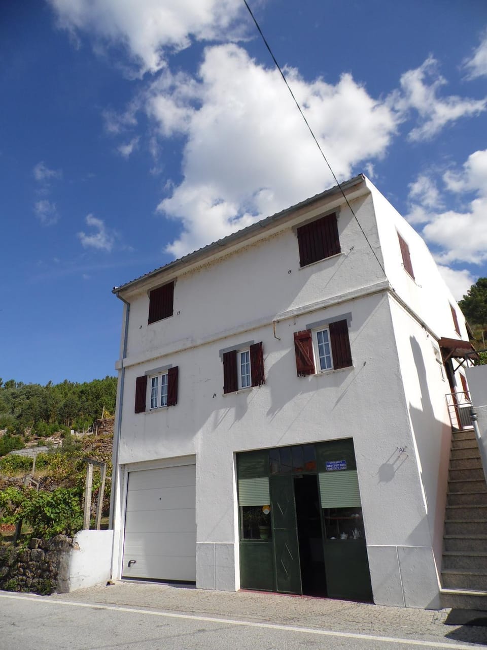 Facade/entrance